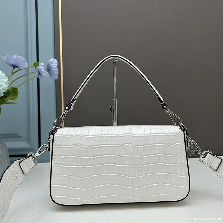 Vintage HOT Baguette Re-Edition Fendi White Crocodile In Medium Leather Bag 0724